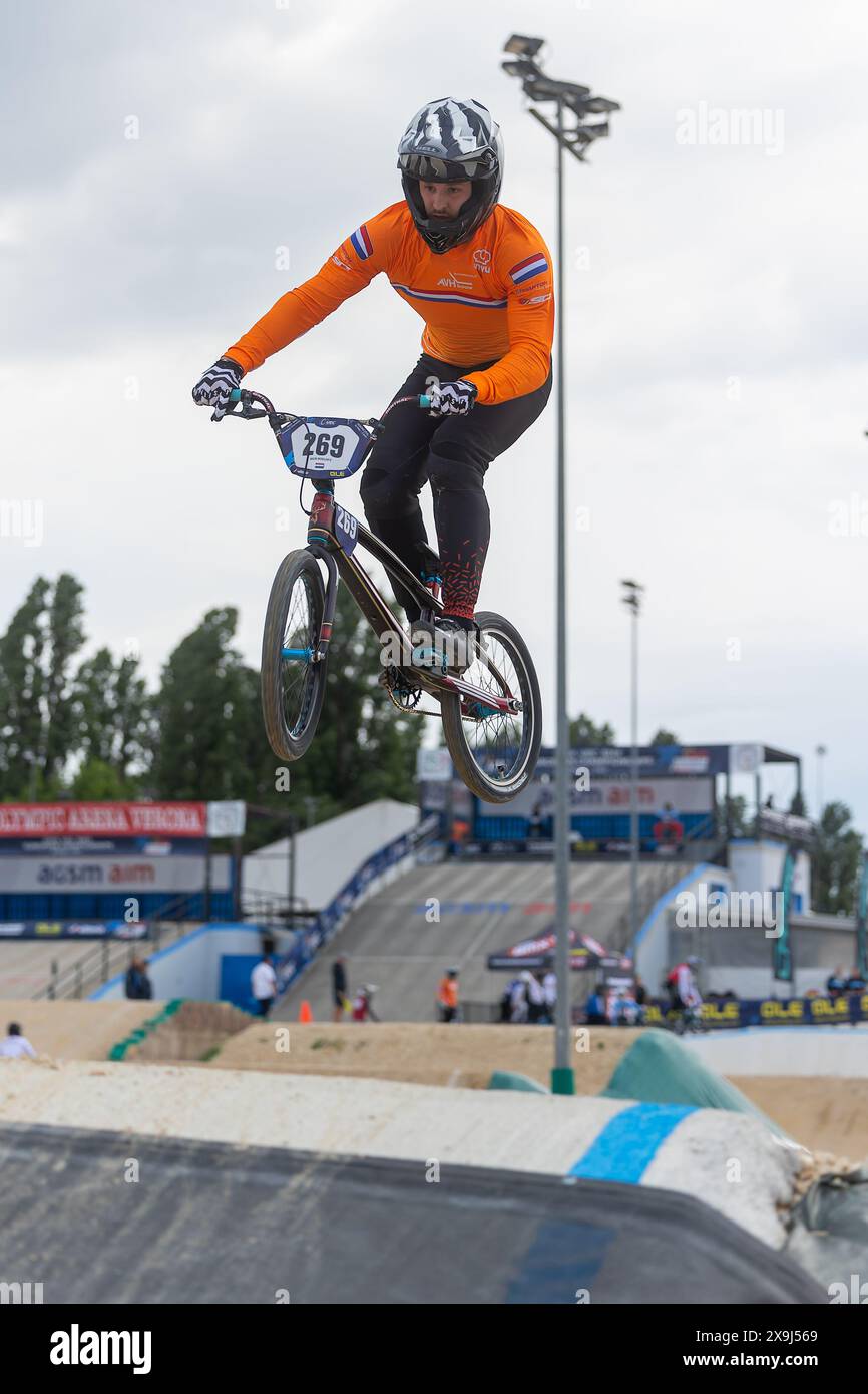 VERONA, ITALIEN - MAI 30: Nick Roelofs aus den Niederlanden während der Previews der UEC BMX Europameisterschaften 2024 am 30. Mai 2024 in Verona, Italien. (Foto: Nico van Dartel/BSR Agency) Stockfoto