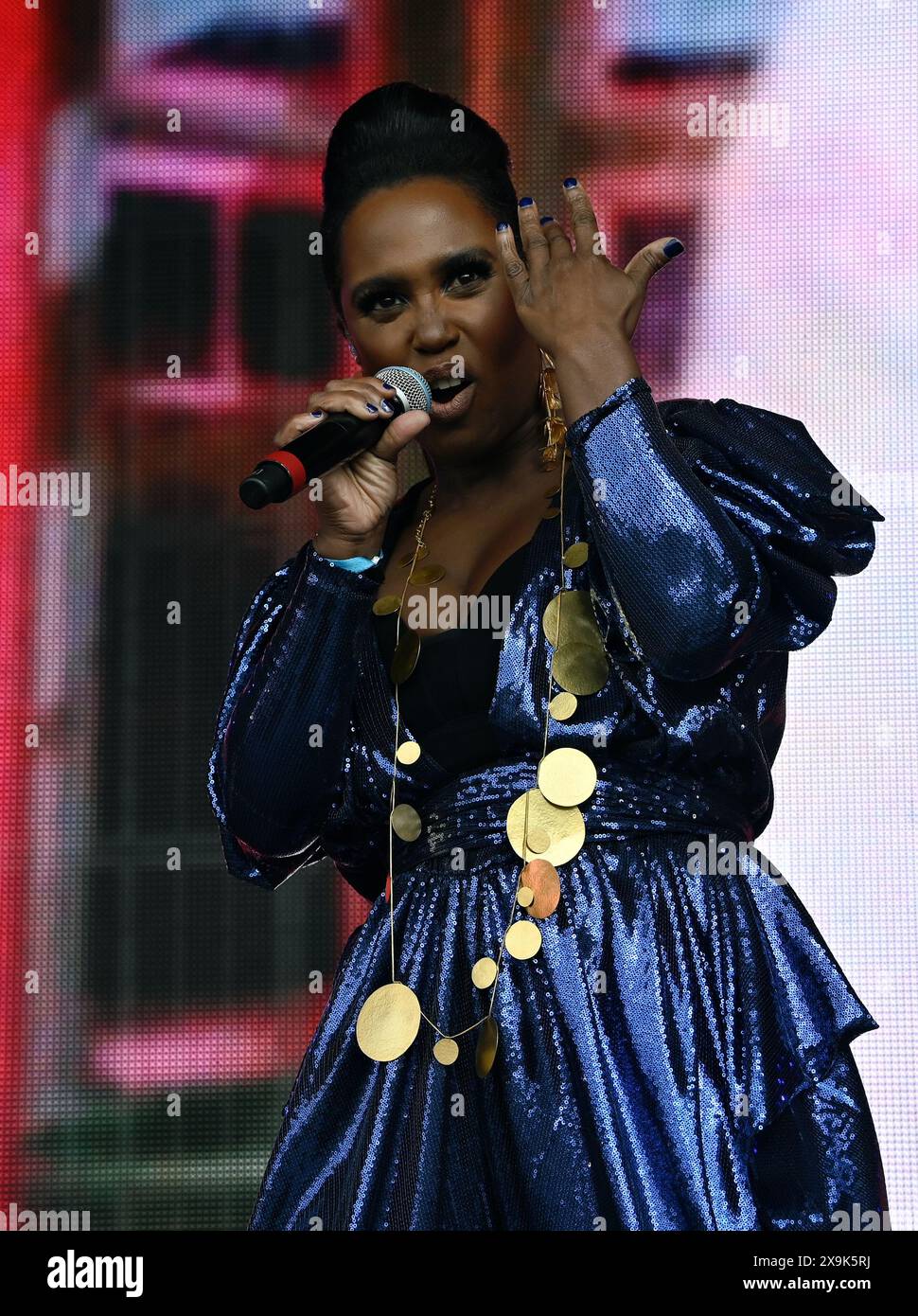 Brockwell Park, London, Großbritannien. Juni 2024. Michelle Gayle tritt in der Hayu Arena im Mighty Hoopla 2024 Day 1 - Pop Music Festival in London auf. Quelle: Siehe Li/Picture Capital/Alamy Live News Stockfoto