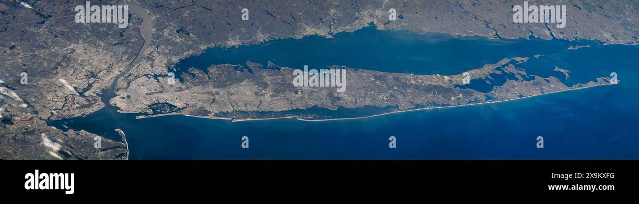Luftpanorama von New York City und Long Island. 135A9584-135A9596 NYC (SCHRÄG) Stockfoto
