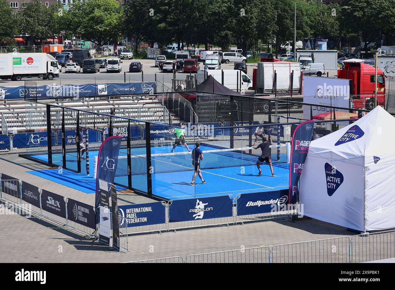 Hamburg, Hamburg, Deutschland. Juni 2024. Impressionen feiern den Sieg beim FIP RISE HAMBURG - Padel-Tennis in Hamburg (Credit Image: © Mathias Schulz/ZUMA Press Wire) NUR REDAKTIONELLE VERWENDUNG! Nicht für kommerzielle ZWECKE! Stockfoto