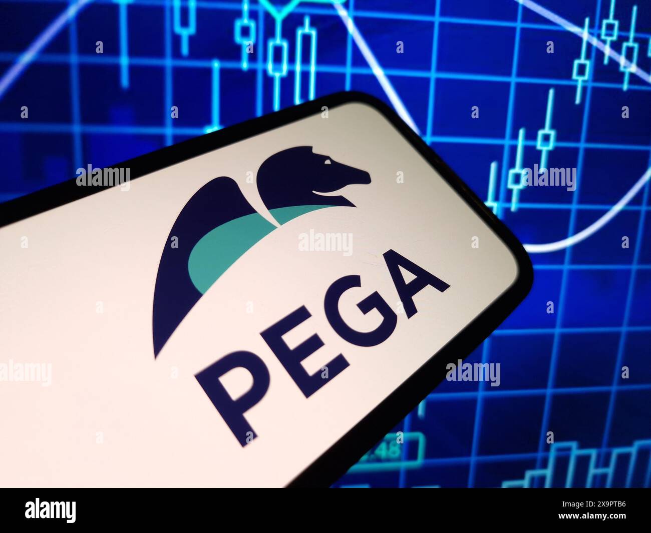 Konskie, Polen - 29. Mai 2024: Firmenlogo von Pegasystems auf dem Mobiltelefon Stockfoto