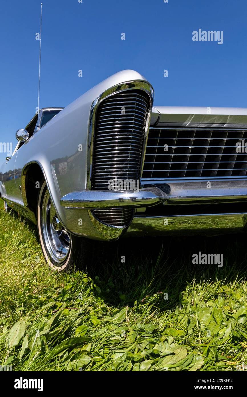 1965 Buick Riveria bei Hanley Farm Car Meet. Stockfoto