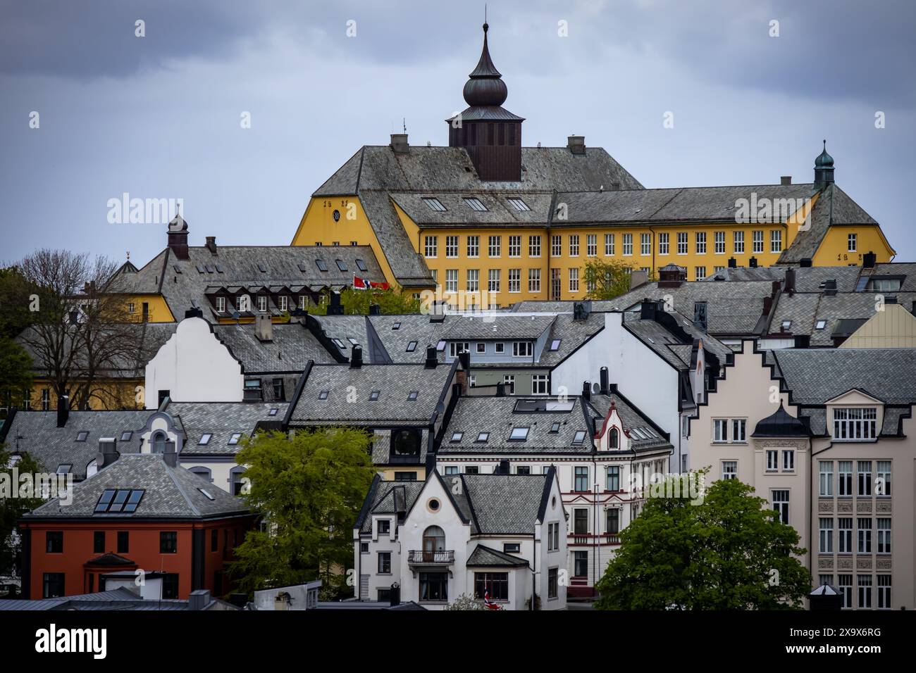 Alesund, Norwegen, blickt über die Stadt Stockfoto