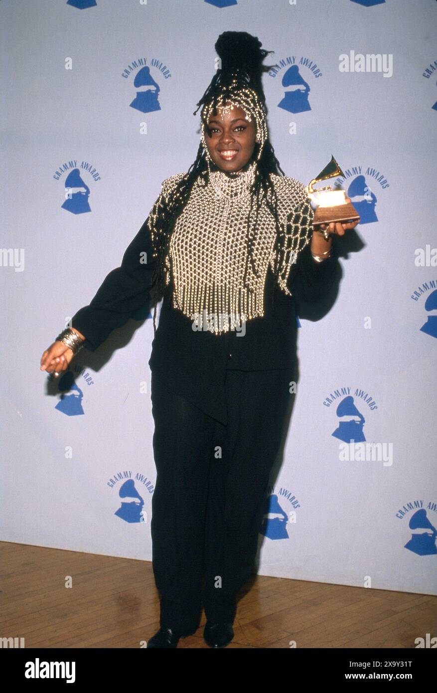 LOS ANGELES, KALIFORNIEN - 21. FEBRUAR: Caron Wheeler nimmt am 21. Februar 1990 an den 32. Jährlichen Grammy Awards im Shrine Auditorium in Los Angeles, Kalifornien, Teil Stockfoto