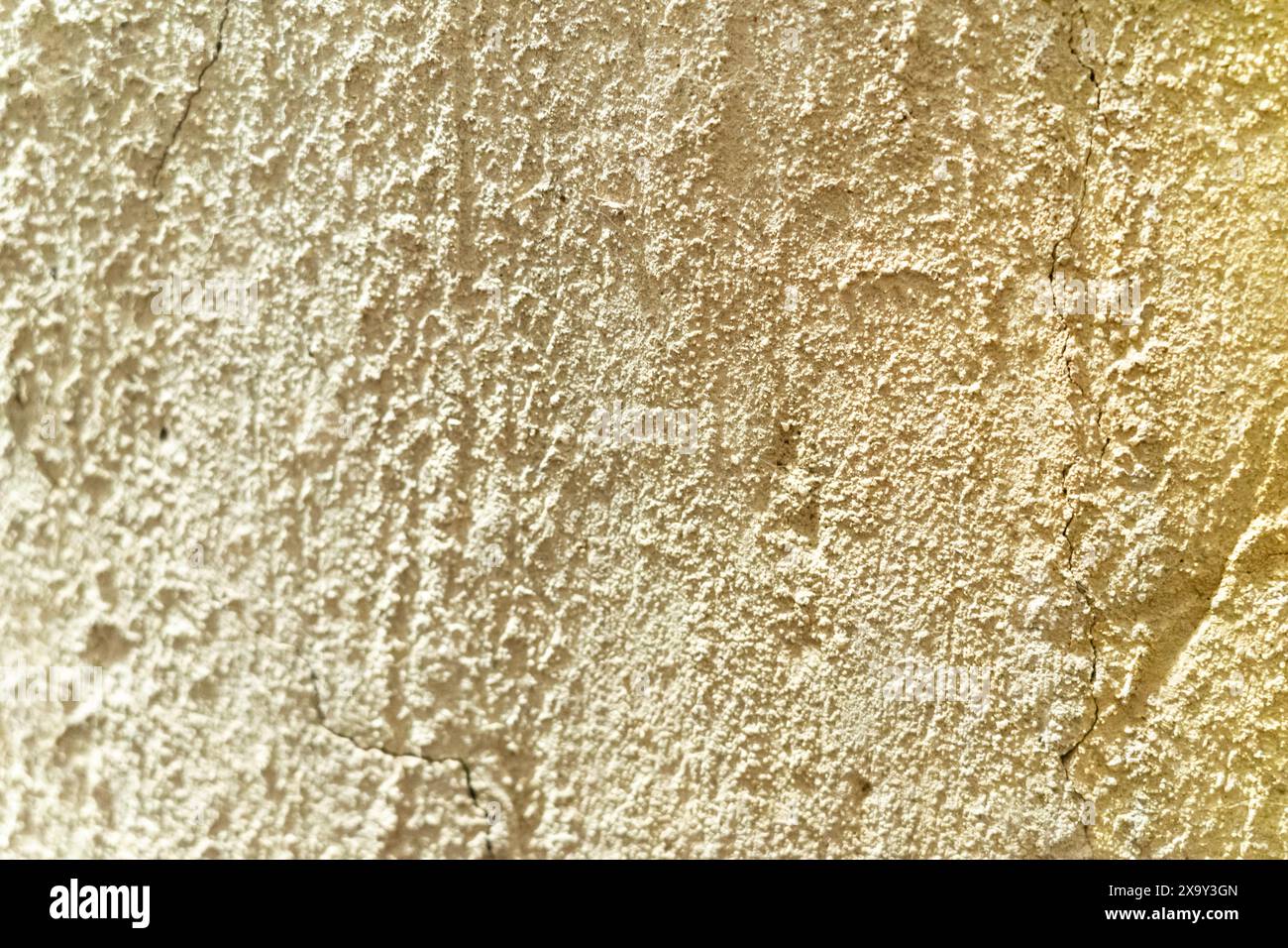 Die Textur der rauen Betonoberfläche der Wand. Stockfoto