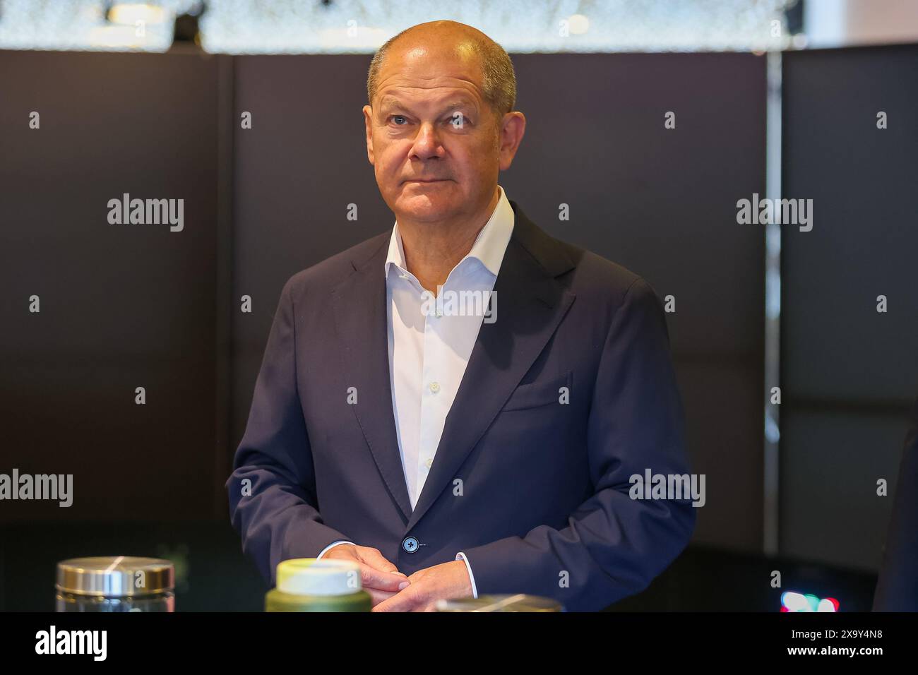 Bundeskanzler Olaf Scholz, Besuch des Bundeskanzlers Olaf Scholz, Fussball Arena München, Besuch des Bundeskanzlers, Fußball Arena München, 03.06.2024, Foto: Eibner-Pressefoto/Jenni Maul Stockfoto
