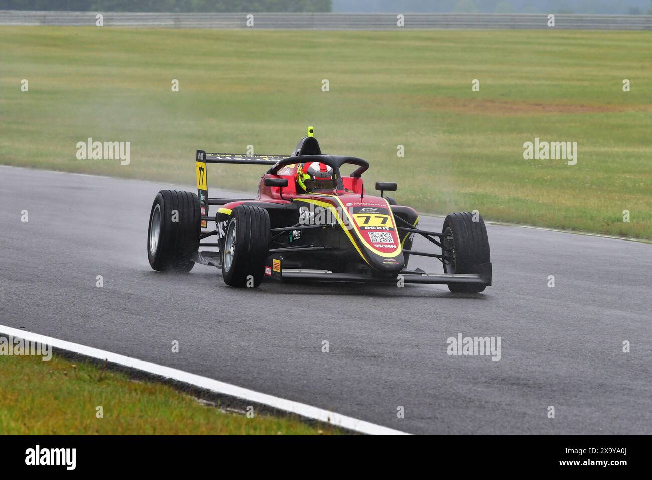 Bart Harrison, Chris Dittmann Racing, ROKiT F4 British Championship, von der FIA zertifiziert, drei 20-Minuten-Rennen am Wochenende auf dem Snetterto Stockfoto