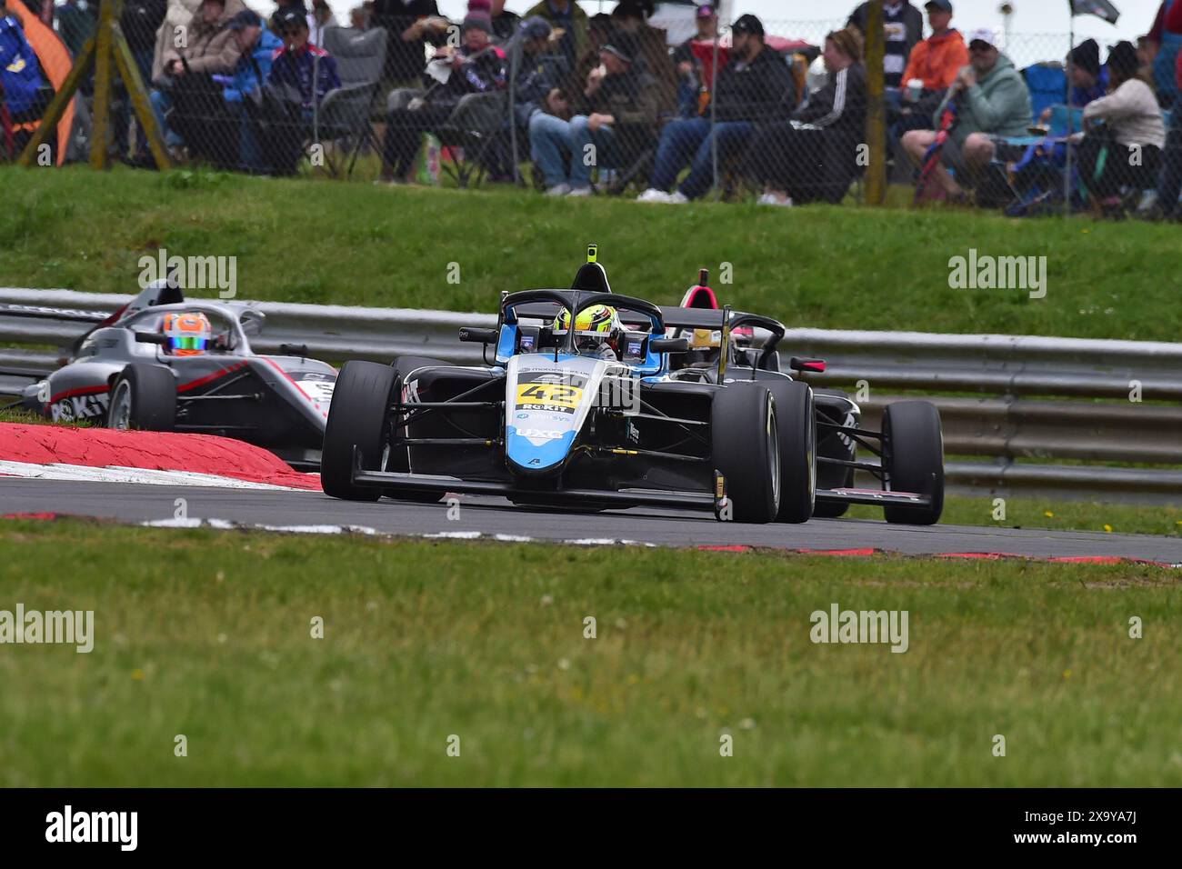 Rowan Campbell-Pilling, Phinsys von Argenti, ROKiT F4 British Championship, zertifiziert von der FIA, drei 20-minütige Rennen am Wochenende auf dem ans Stockfoto