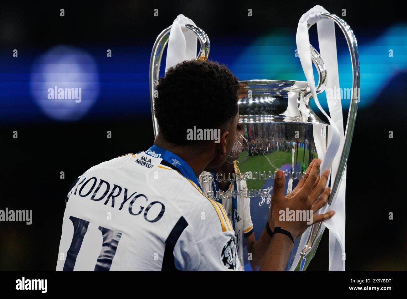 Rodrygo geht im Finale der Champions League 2024 zwischen Borussia Dortmund und Real Madrid (Maciej Rogowski) Stockfoto