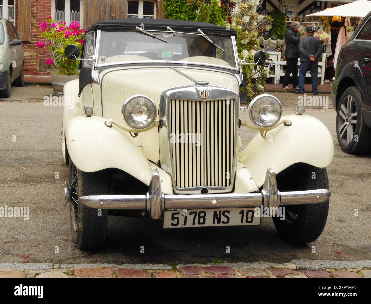 Klassischer MG Roadster Stockfoto