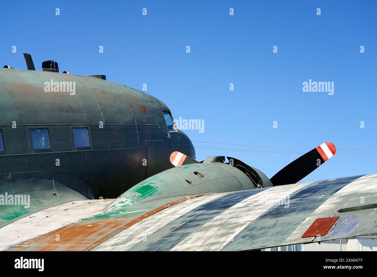 Das historische Douglas DC-3 Dakota Mark III im Heritage Air Park in Comox, British Columbia. Stockfoto