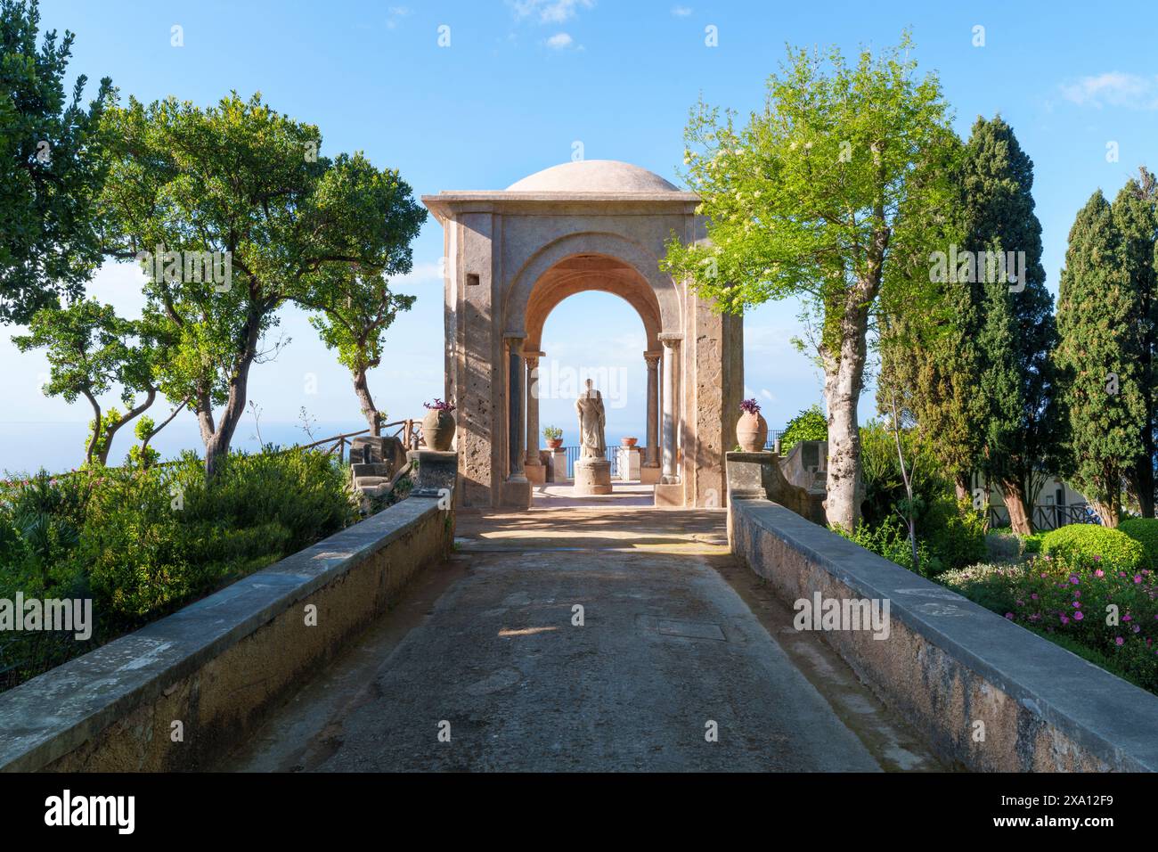 Garten der Villa Cimbrone Ravello, Amalfiküste, Kampanien, Italien, Europa Stockfoto