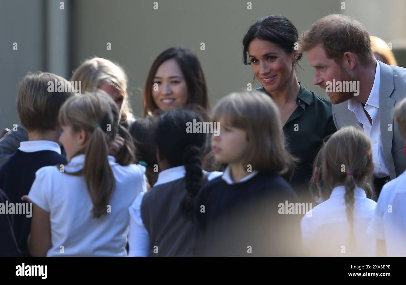 Brighton, Großbritannien, 3. Oktober 2018. Der Herzog und die Herzogin von Sussex besuchen Sie den Royal Pavilion in Brighton: Credit James Boardman/Alamy leben Nachrichten Stockfoto