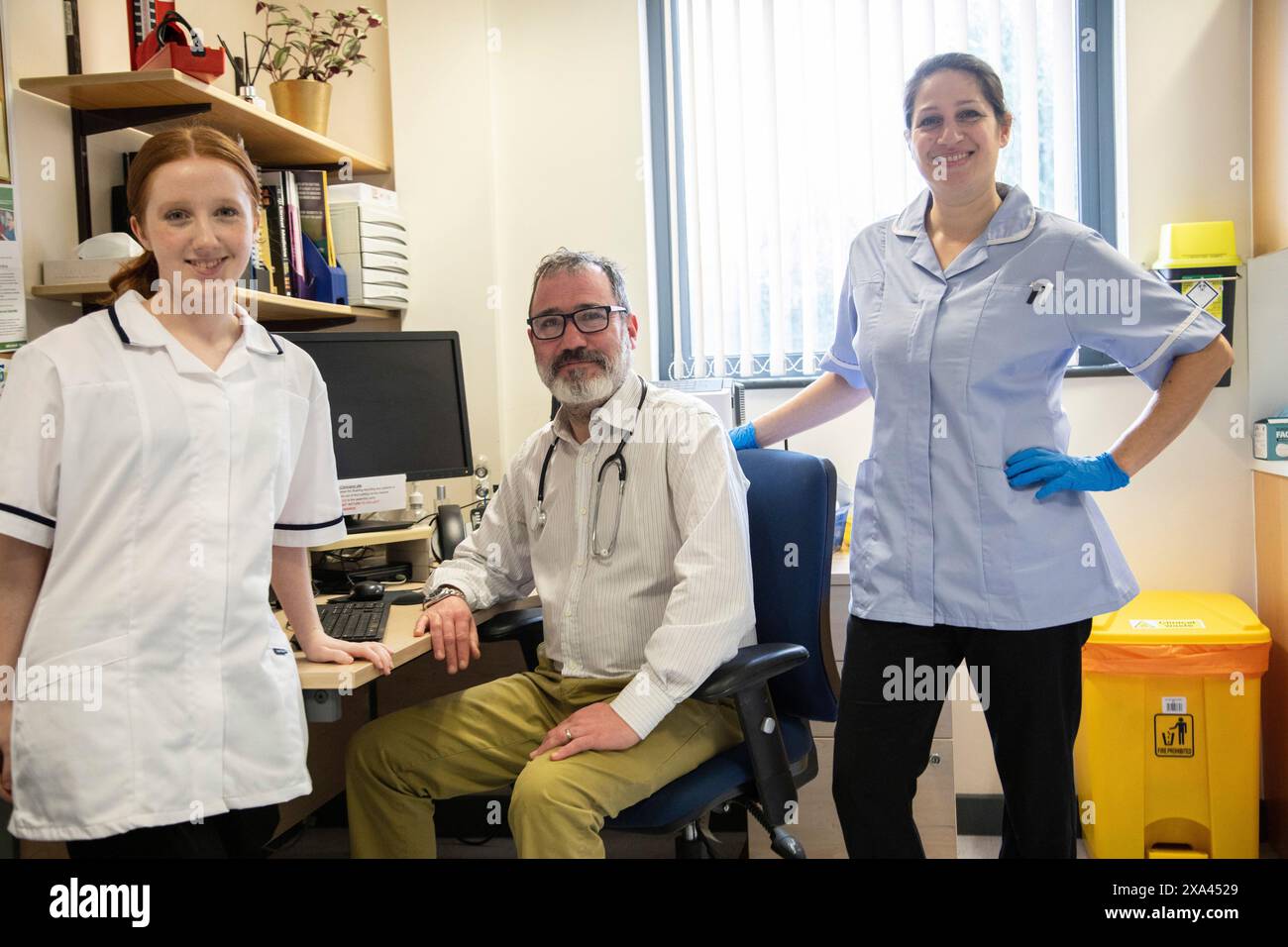Medical staff in an office setting in a medical practice Stockfoto
