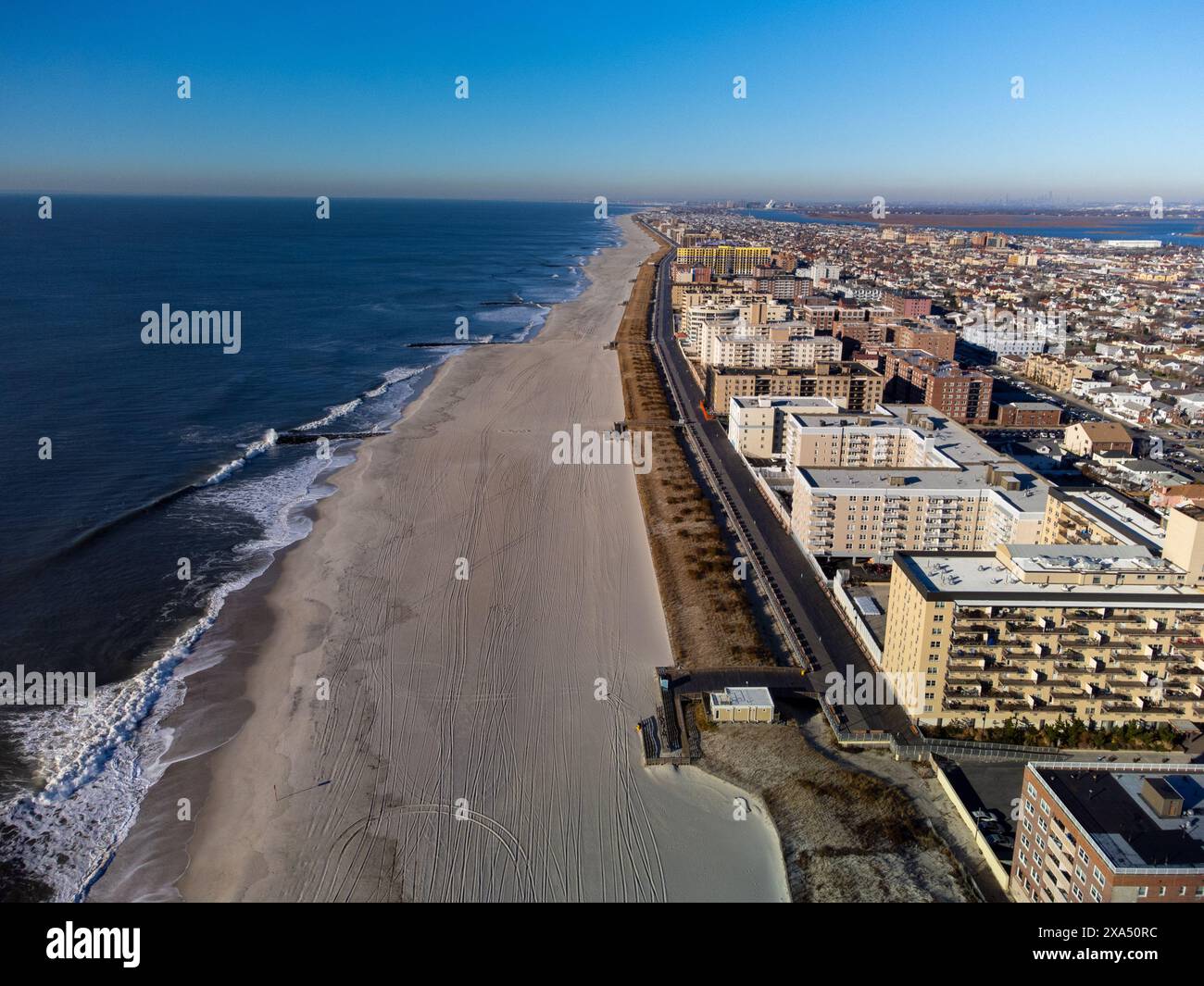 Ein Blick aus der Vogelperspektive auf Long Beach, New York Waterfront Stockfoto