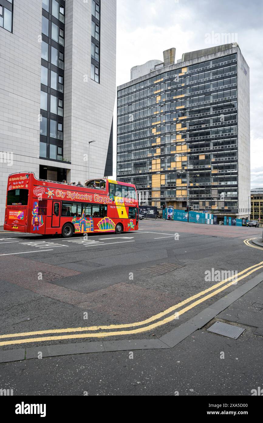 Met Tower Teil des ehemaligen City of Glasgow College of Building and Printing, North Hanover Street, Glasgow, Schottland, Vereinigtes Königreich, Europa Stockfoto