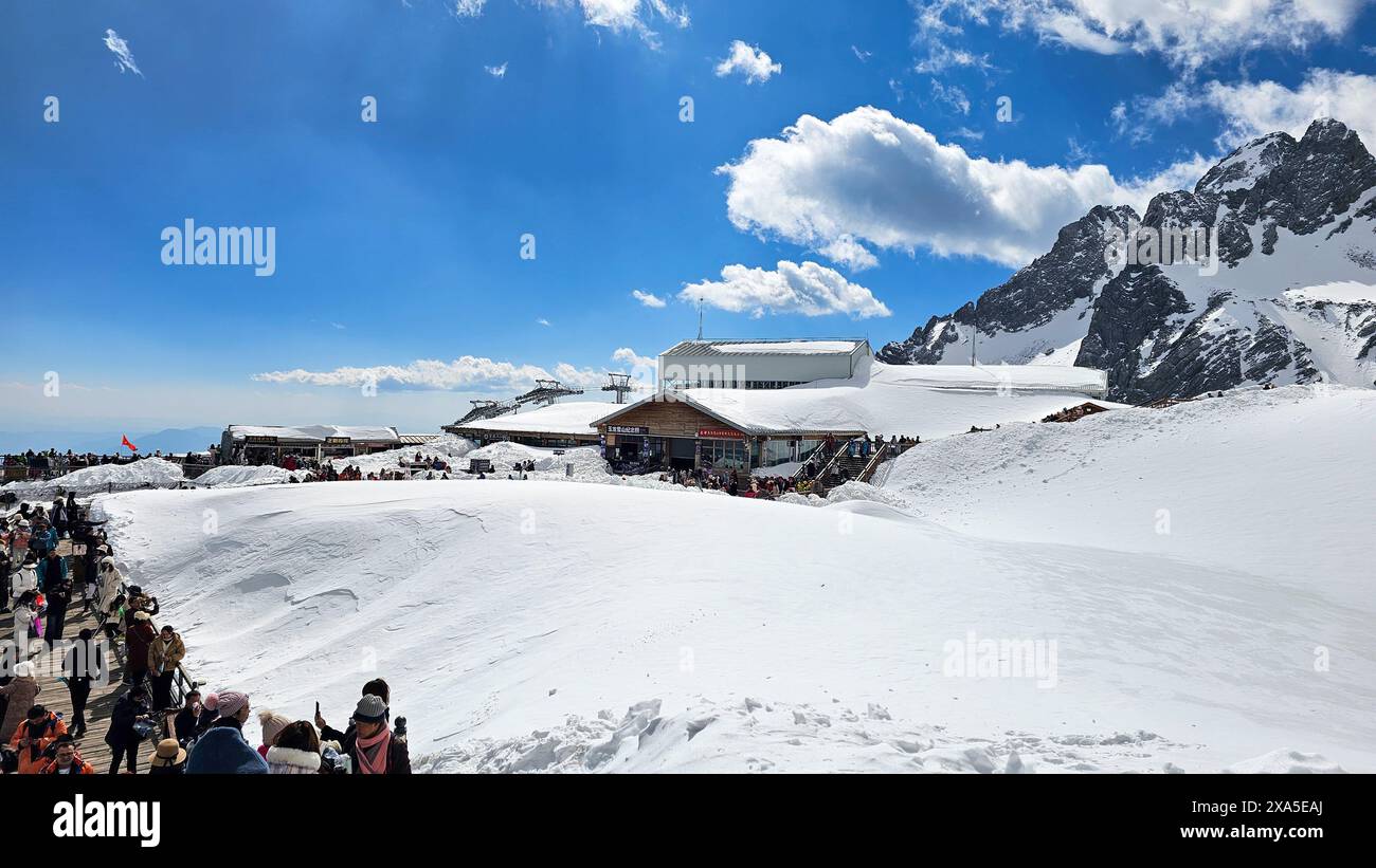 Ein malerischer Blick auf den Jade Dragon Snow Mountain in Lijiang, Yunnan, China Stockfoto