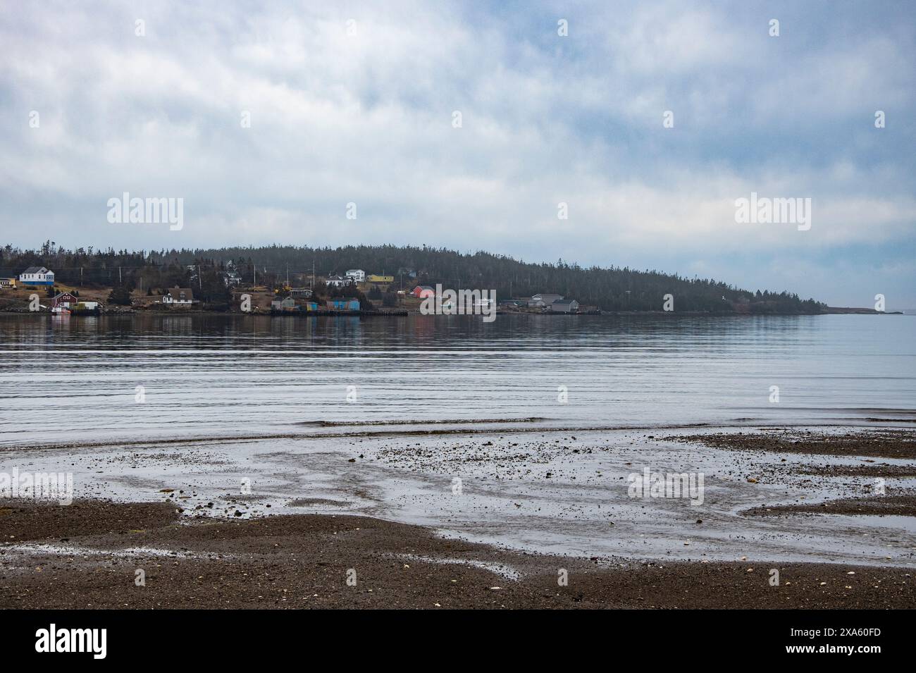 Häuser am Strand in Louisbourg, Nova Scotia, Kanada Stockfoto