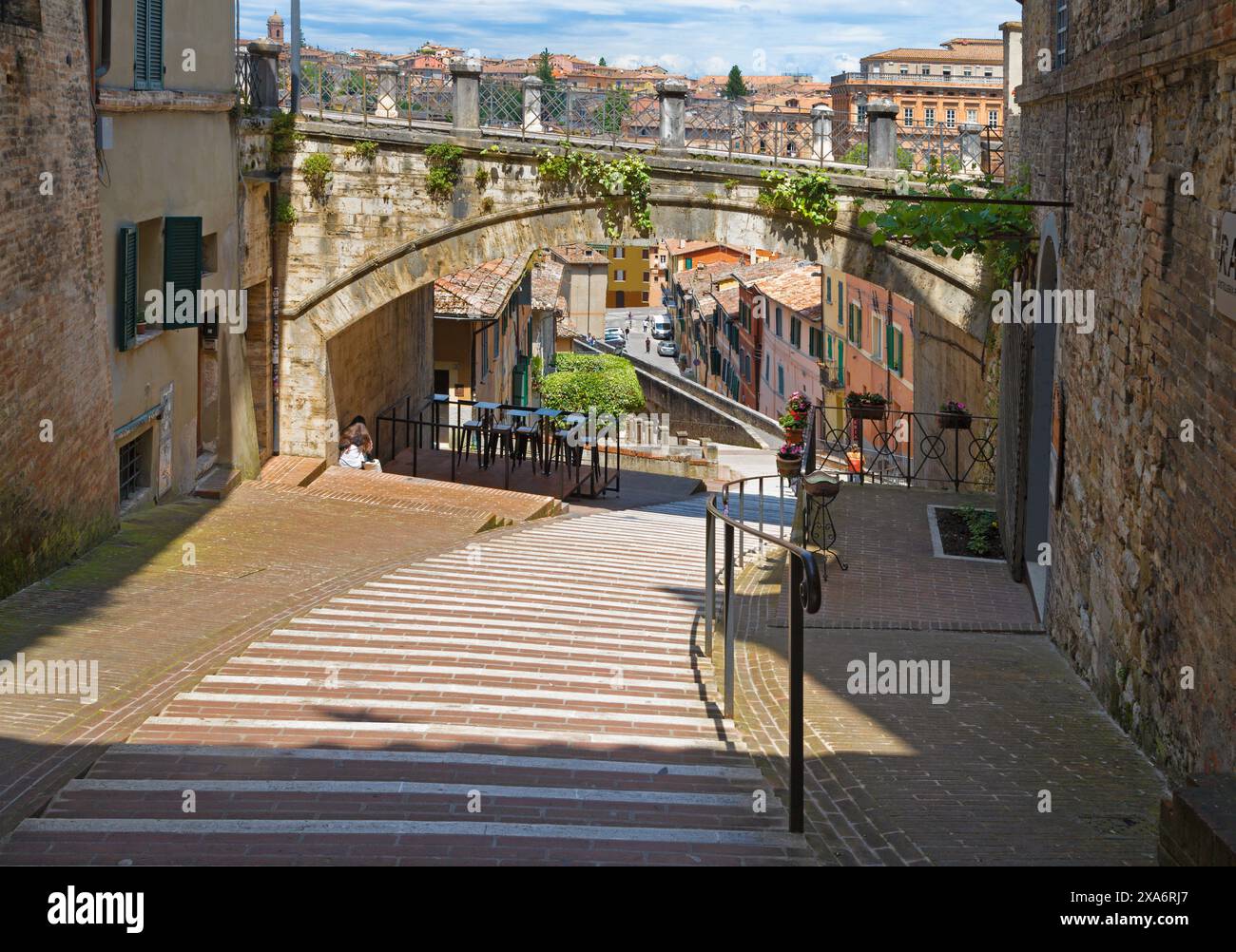 Perugia - das Aquädukt und die Altstadt Stockfoto