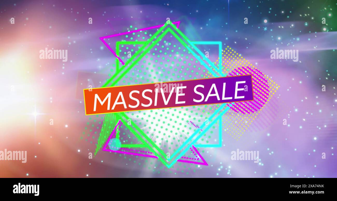 Bild: Massiver Verkaufstext auf rotem bis violettem Banner über lebendigen geometrischen Formen Stockfoto