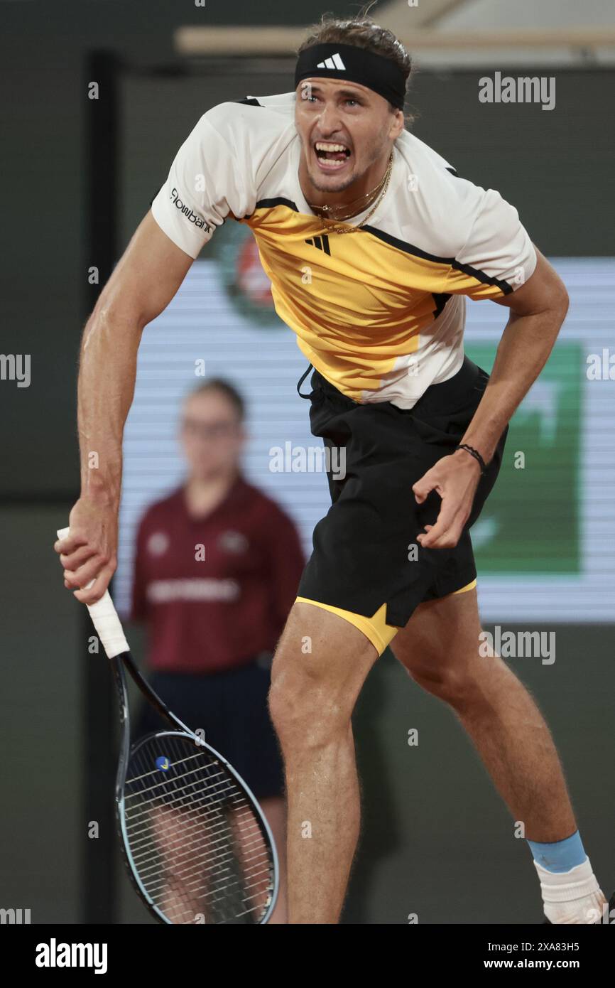 Alexander Zverev aus Deutschland am 9. Tag der French Open 2024, Roland