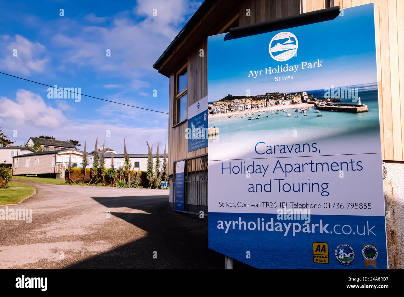 Ayr Holiday Park Eingang, britischer Caravan- und Tourenpark, St. Ives, Cornwall, England, Großbritannien, 2024 Stockfoto