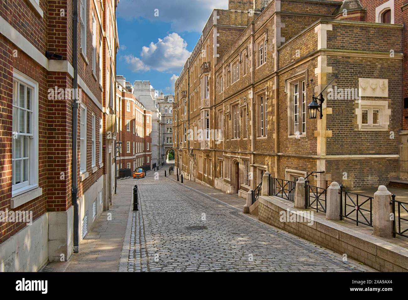 Middle Temple Inns of Court London mit Blick auf die Middle Temple Lane von der Middle Temple Hall Stockfoto