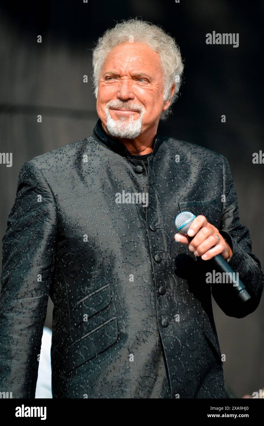 Tom Jones, V2012, Hylands Park, Chelmsford, Essex, Großbritannien - 19. August 2012 Stockfoto