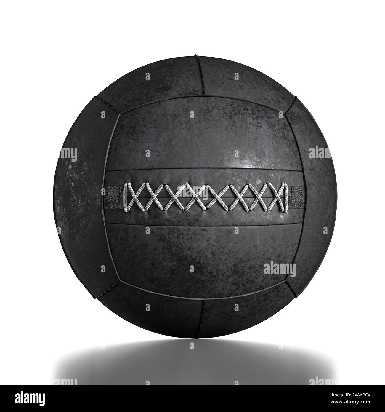 Verschlissener schwarzer Medizinball aus Leder isoliert mit weißem Hintergrund Stockfoto