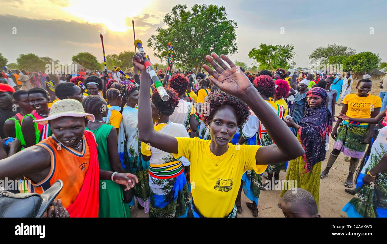 Traditionelle Dinka-Hochzeit, Bor, Zentralregion, Südsudan, Afrika Stockfoto
