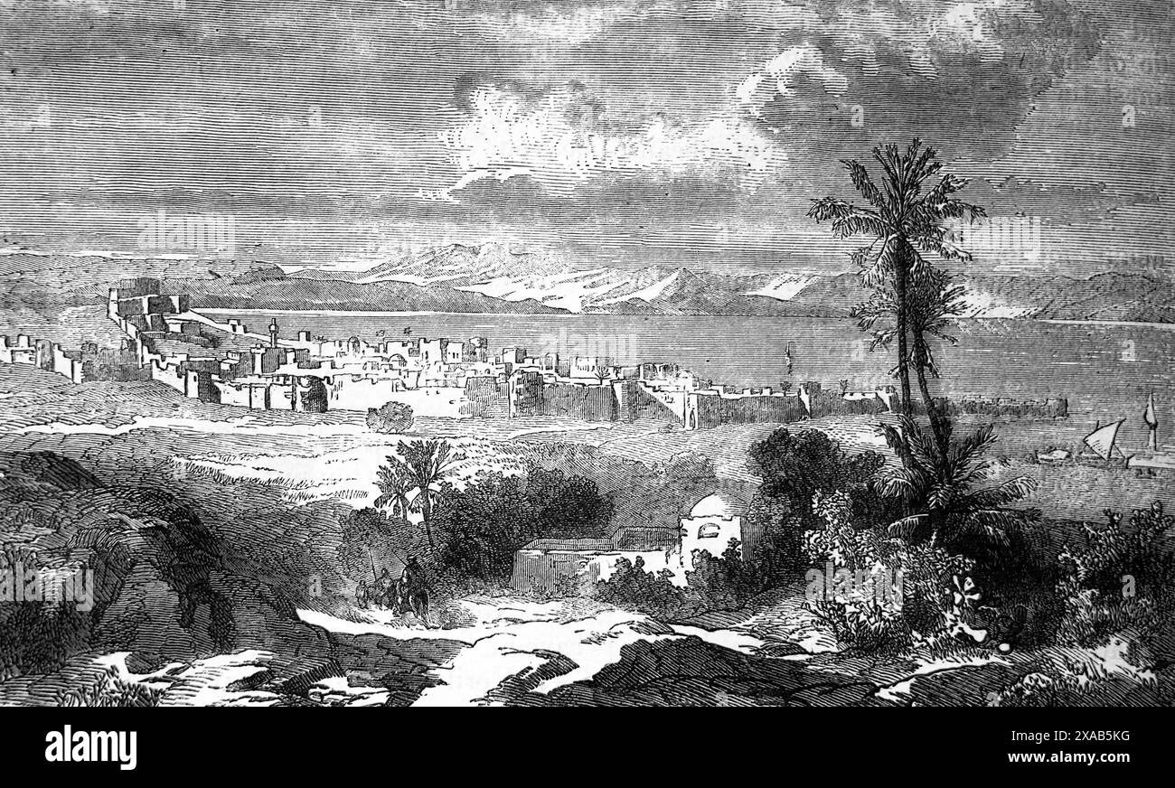 Holzgravur der Stadt und des Sees von Tiberias in der antiken, illustrierten Familienbibel aus dem 19. Jahrhundert Stockfoto