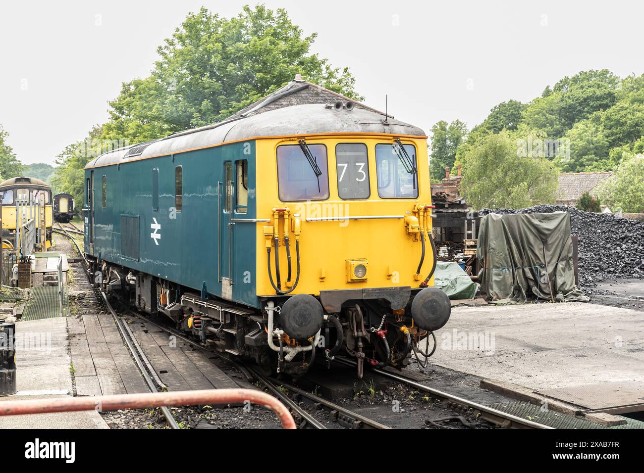 Dieselzug an der Steam Heritage Railway in Tunbridge Wells Stockfoto