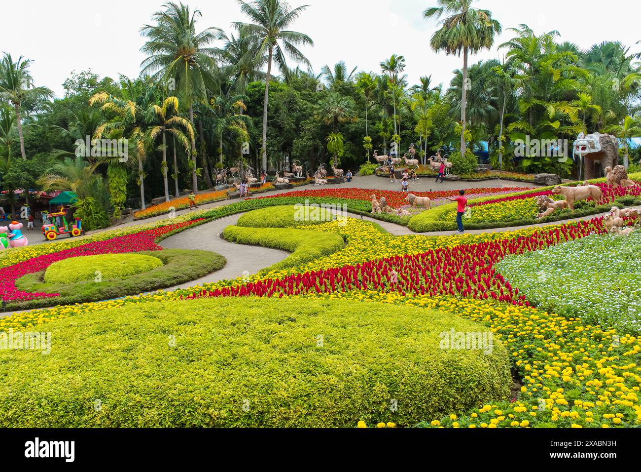 Der beste Garten der Welt im Nongnooch Garden. Dieser Ort ist ein berühmter Ort und Ziel von Thailand, Pattaya, Chonburi, Thailand Stockfoto