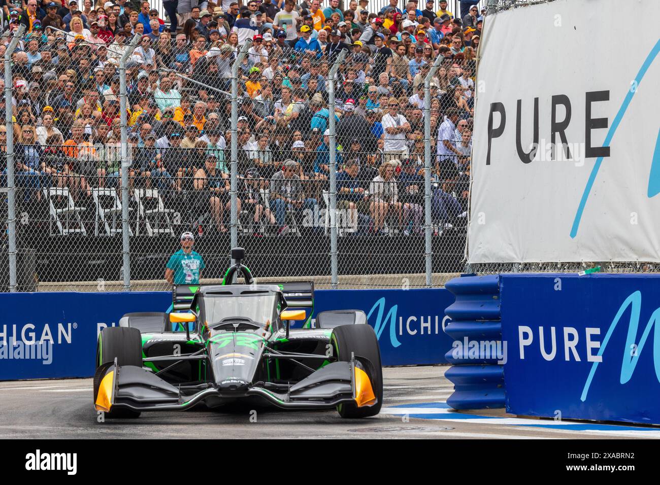 Juni 2024: Juncos Hollinger Racing Fahrer Agustin Canapino (78) fährt während des Chevrolet Detroit Grand Prix. Die NTT IndyCar Series veranstaltet den Chevrolet Grand Prix in den Straßen der Innenstadt von Detroit, Michigan. (Jonathan Tenca/CSM) Stockfoto