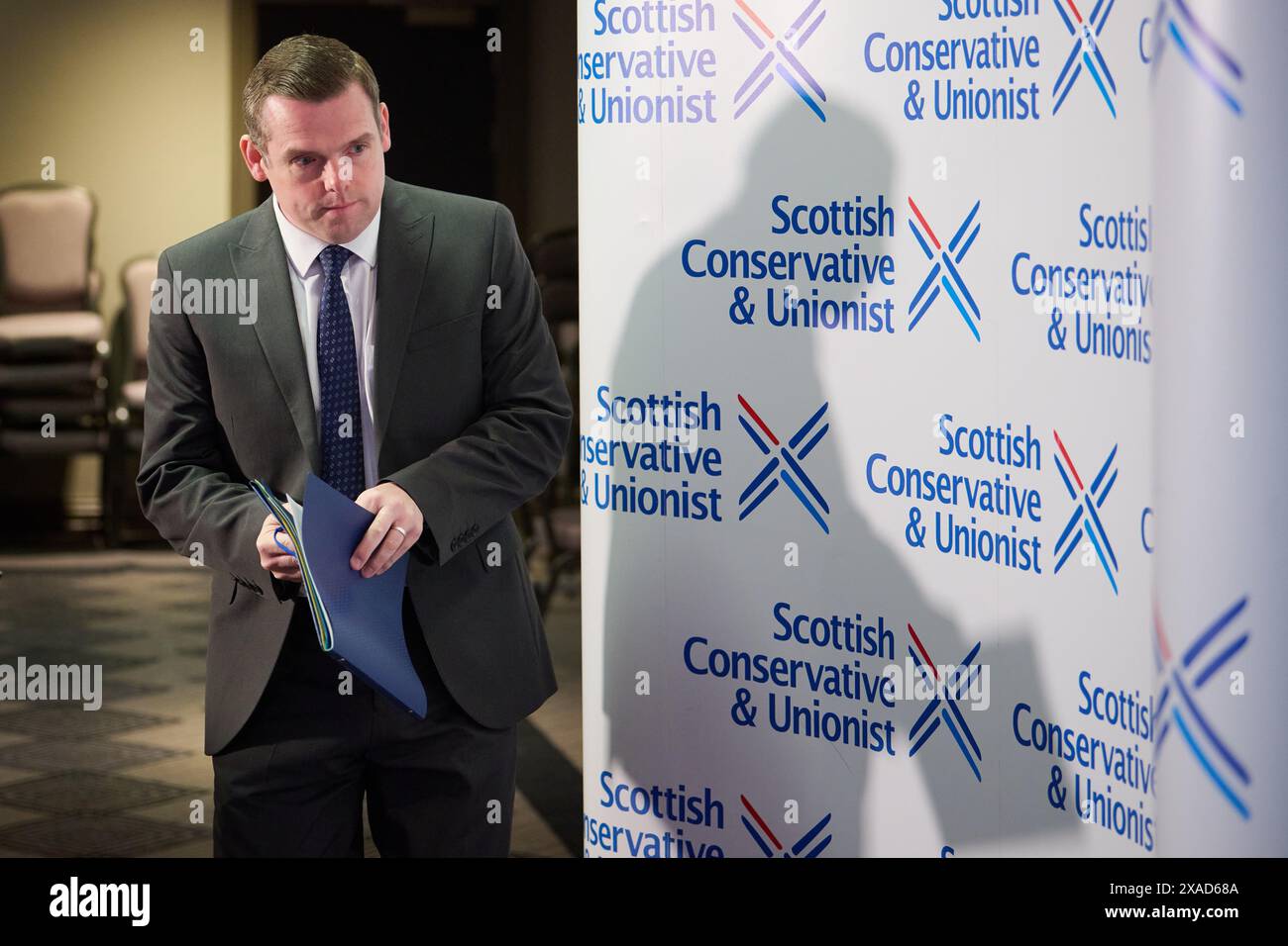 Edinburgh Schottland, Vereinigtes Königreich 06 Juni 2024. Douglas Ross, der Vorsitzende der schottischen Konservativen, gibt im Doubletree Hilton eine Ankündigung ab, dass er als Parlamentsabgeordneter kandidieren wird. Credit sst/alamy Live News Stockfoto
