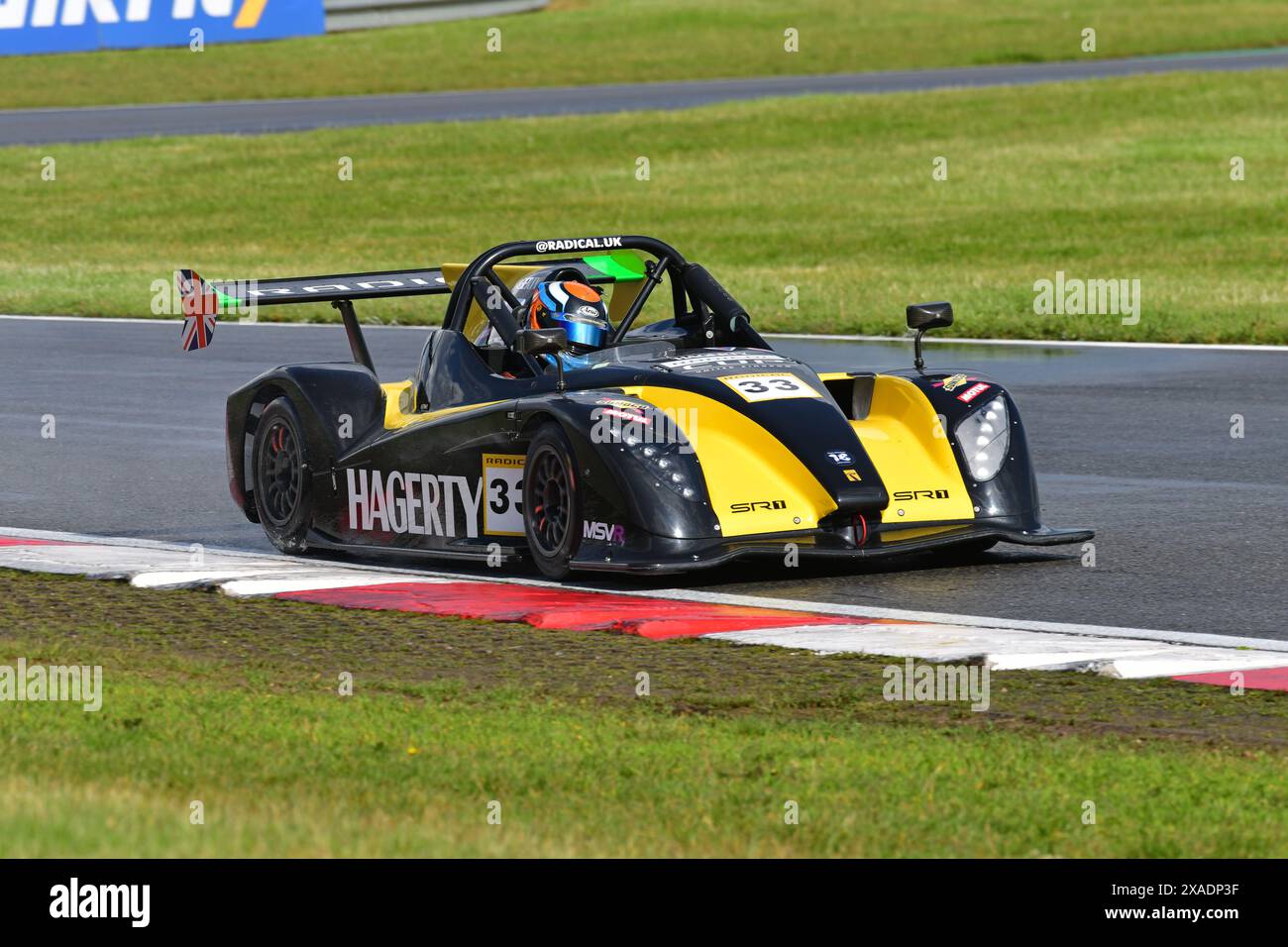 Ryan Lindsay, Radical SR1, 2024 Hagerty Radical Cup UK, eine einzige Meisterschaft in der Marke, bei der alle Fahrer Radical SR1 (1340 ccm 188 PS) oder SR3 pilotieren Stockfoto