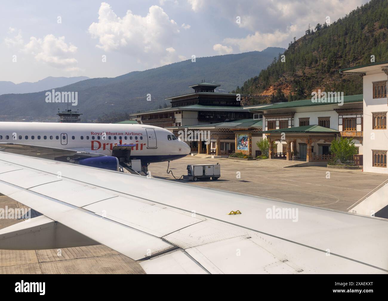 Drukair Flugzeuge am Flughafen, Wangchang Gewog, Paro, Bhutan Stockfoto