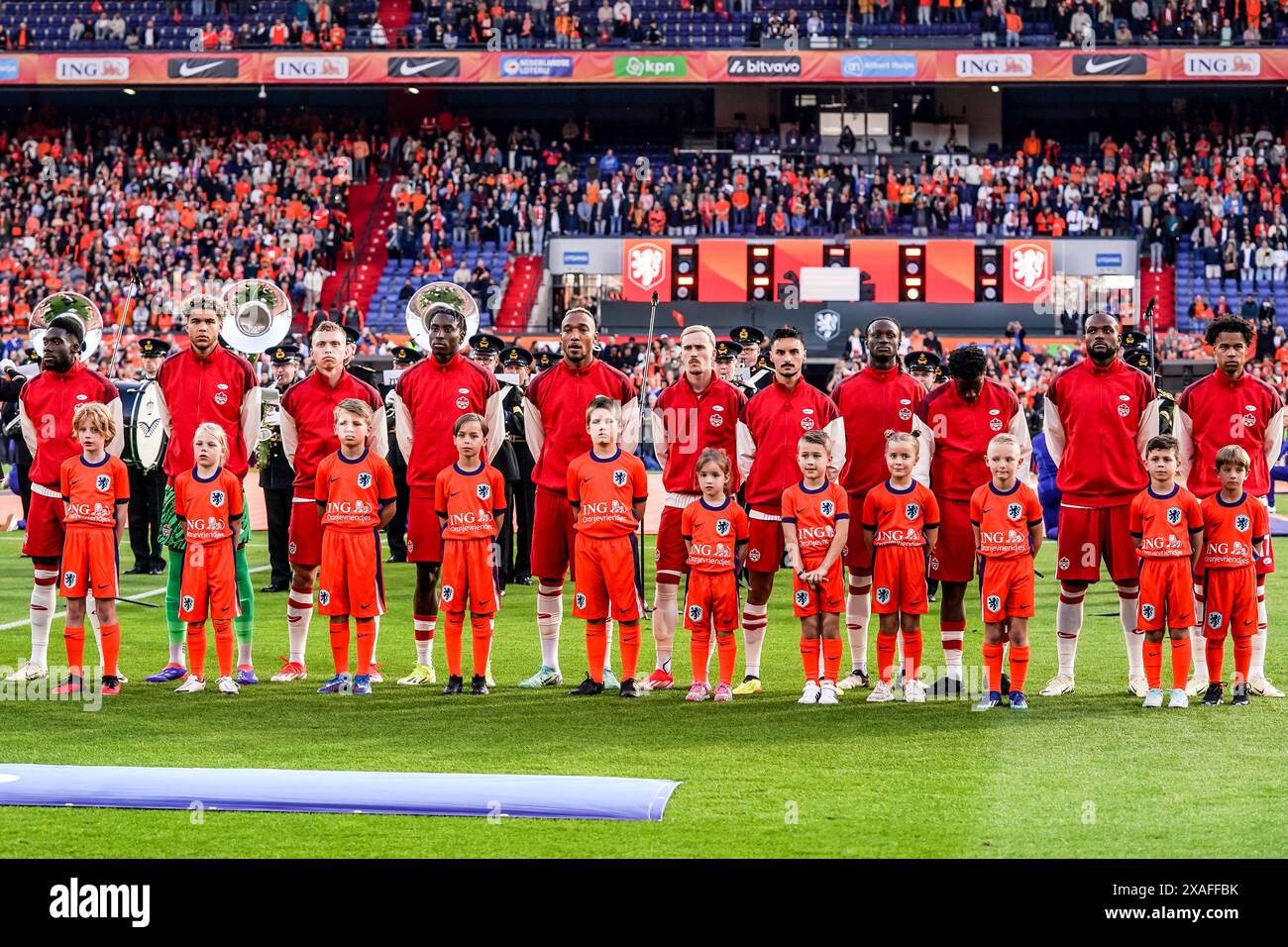 Rotterdam, Niederlande. Juni 2024. ROTTERDAM, NIEDERLANDE - 6. JUNI: Torhüter Dayne St. Clair aus Kanada, Alistair Johnston aus Kanada, Moise Bombito aus Kanada, Derek Cornelius aus Kanada, Alphonso Davies aus Kanada, Liam Millar aus Kanada, Stephen Eustáquio aus Kanada, Ismaël Koné aus Kanada, Tajon Buchanan aus Kanada, Jonathan David aus Kanada, Cyle Larin von Kanada während des Freundschaftsspiels zwischen den Niederlanden und Kanada im Stadion Feijenoord de Kuip am 6. Juni 2024 in Rotterdam, Niederlande. (Foto von Andre Weening/Orange Pictures) Credit: Orange Pics BV/Alamy Live News Stockfoto