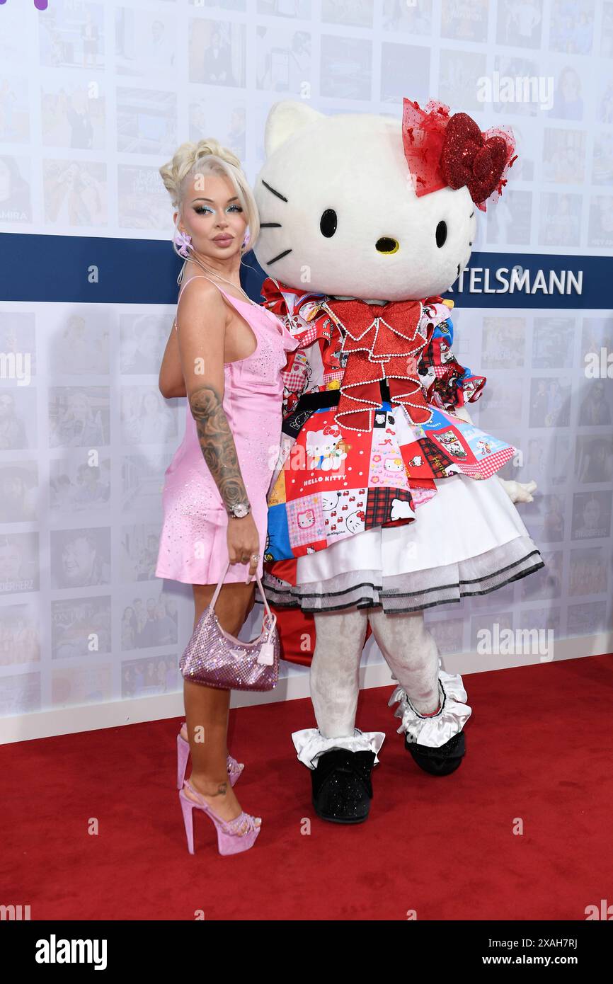 Katja Krasavice bei der Bertelsmann Partei in der Berliner Repräsentanz Bertelsmann in Berlin 06.06.2024 *** Katja Krasavice bei der Bertelsmann Partei in der Bertelsmann Berliner Repräsentanz in Berlin 06 06 2024 Stockfoto