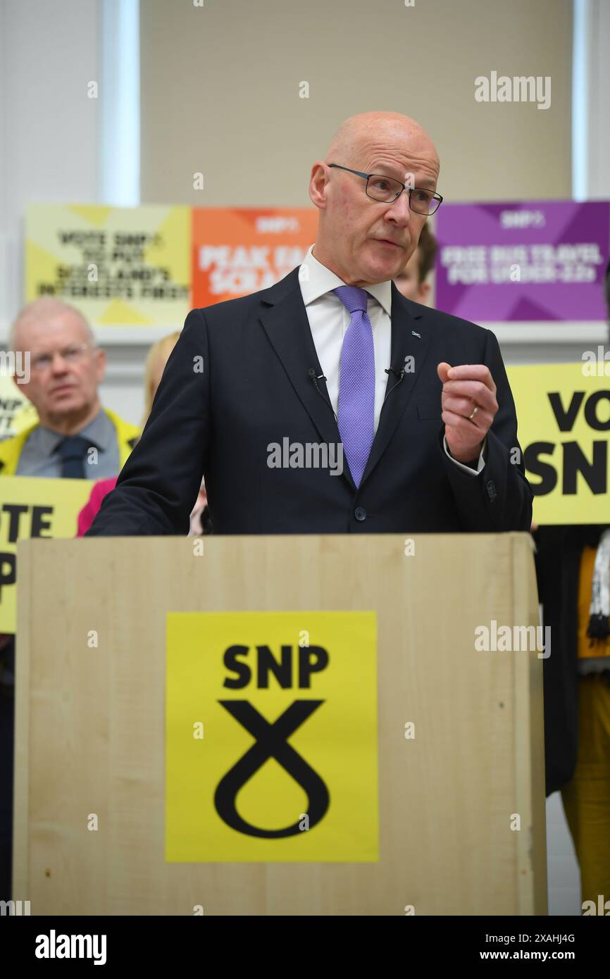 Der erste Minister John Swinney hält eine Rede in Glasgow, während er sich auf dem Wahlkampfpfad der General Election befindet. Bilddatum: Freitag, 7. Juni 2024. Stockfoto