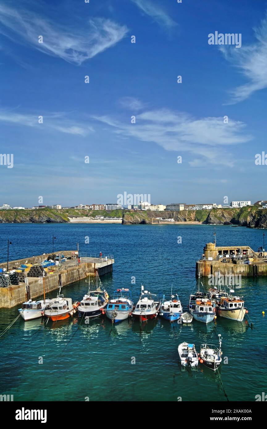 Großbritannien, Cornwall, Newquay Harbour und Town. Stockfoto