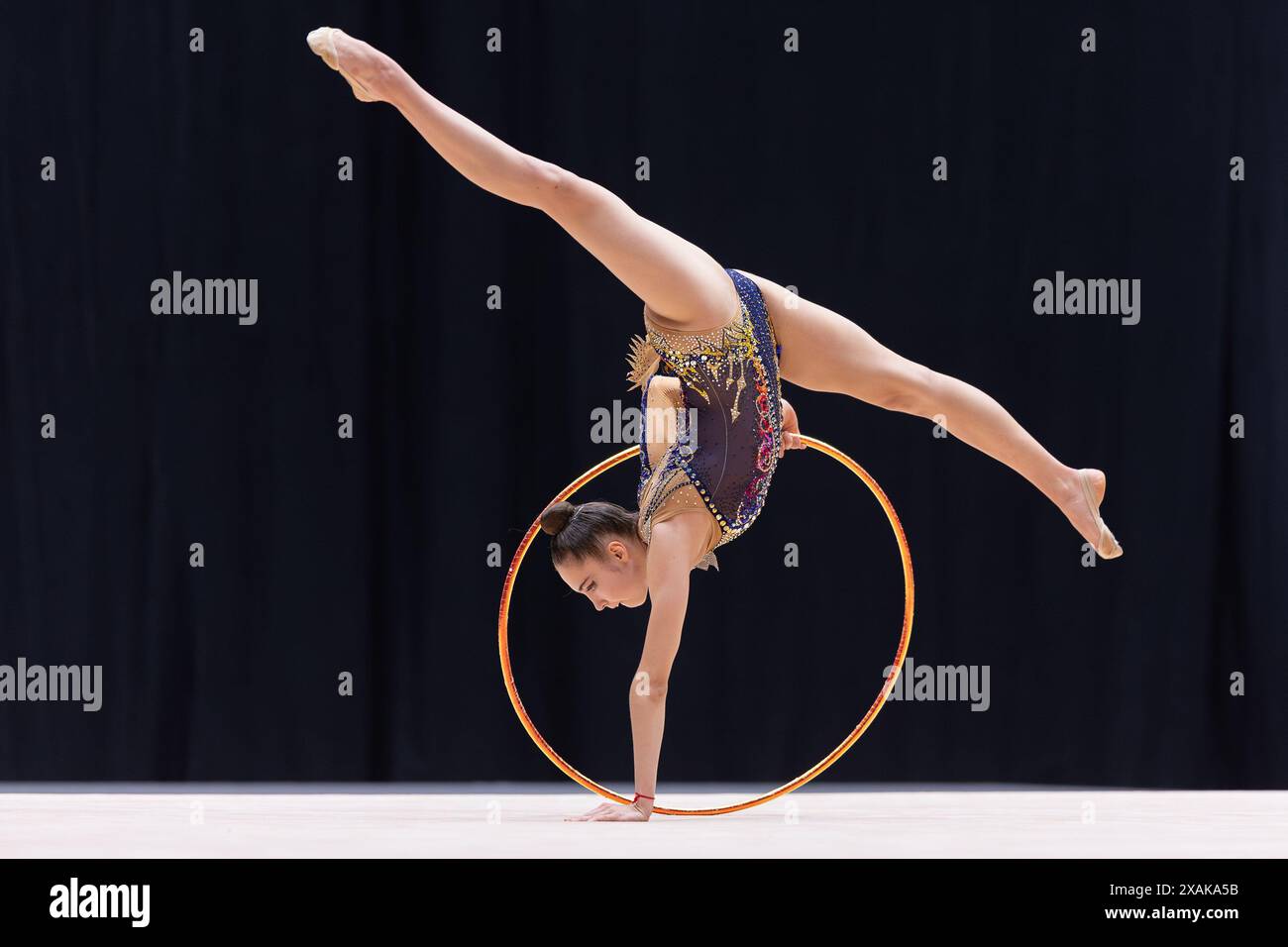 06. Juni 2024, Hessen, Frankfurt/Main Gymnastik, rhythmische Gymnastik