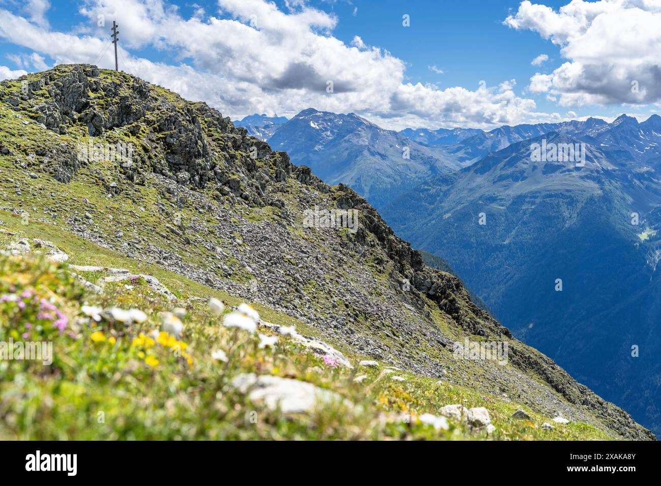 Europa, Österreich, Tirol, Ötztaler Alpen, Ötztal, Oetz, Blick auf den Wetterkreuzkogel Stockfoto
