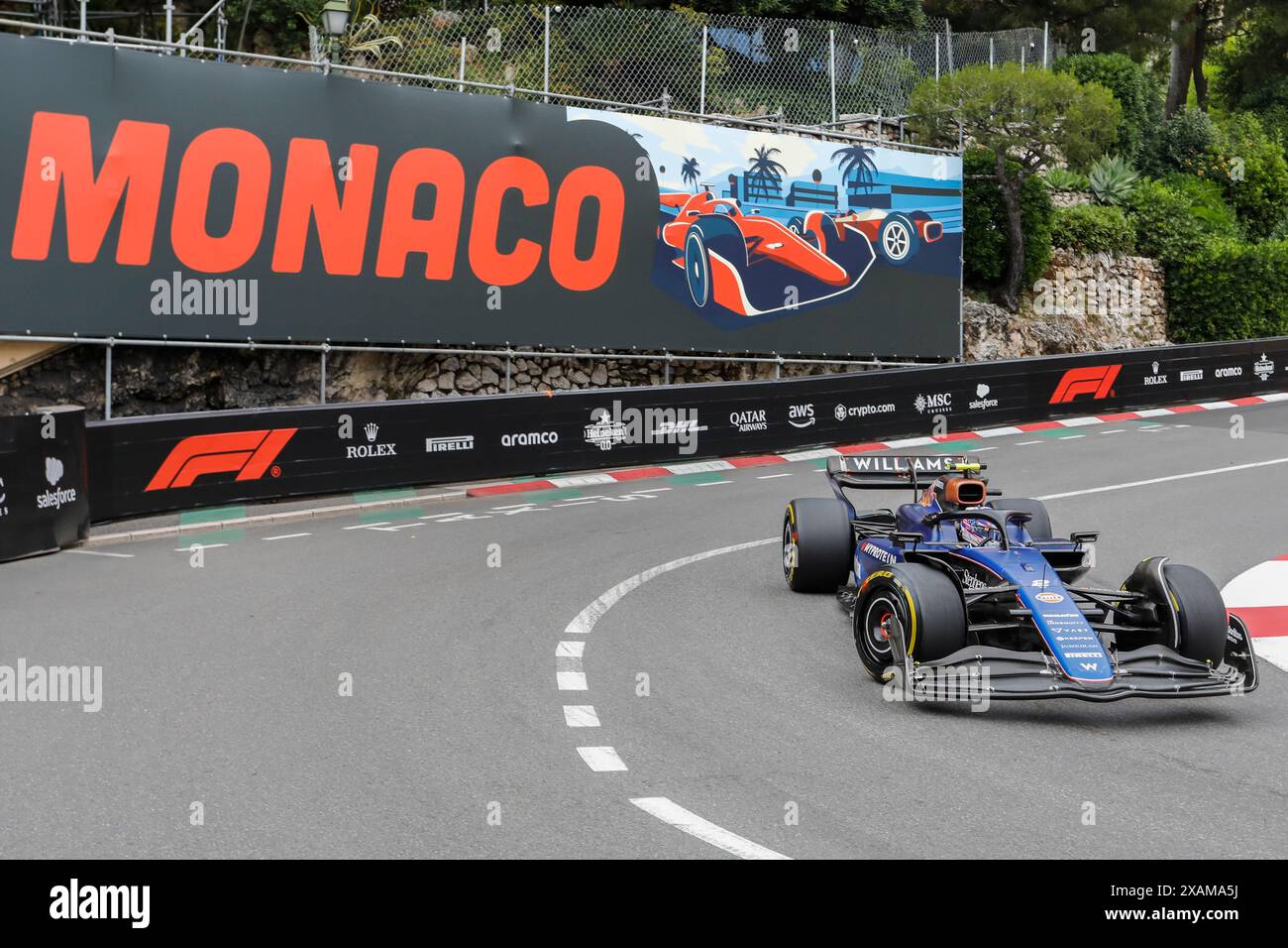 Monte Carlo, Fürstentum Monaco. Mai 2024. Formel 1 Grand Prix de Monaco auf dem Circuit de Monaco in Monte Carlo. Im Bild: Logan Sargeant (USA) von Williams Racing in Williams FW46 an der Haarnadelkurve während des zweiten Trainings © Piotr Zajac/Alamy Live News Stockfoto