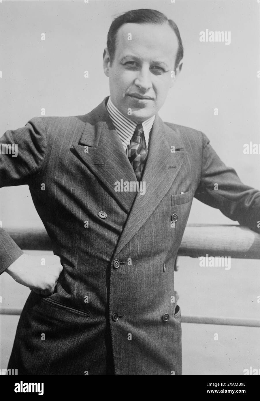 Eugene Goossens, zwischen 1915 und 1920. Zeigt den englischen Dirigenten und Komponisten Sir Eugene Aynsley Goossens (1893–1962). Stockfoto