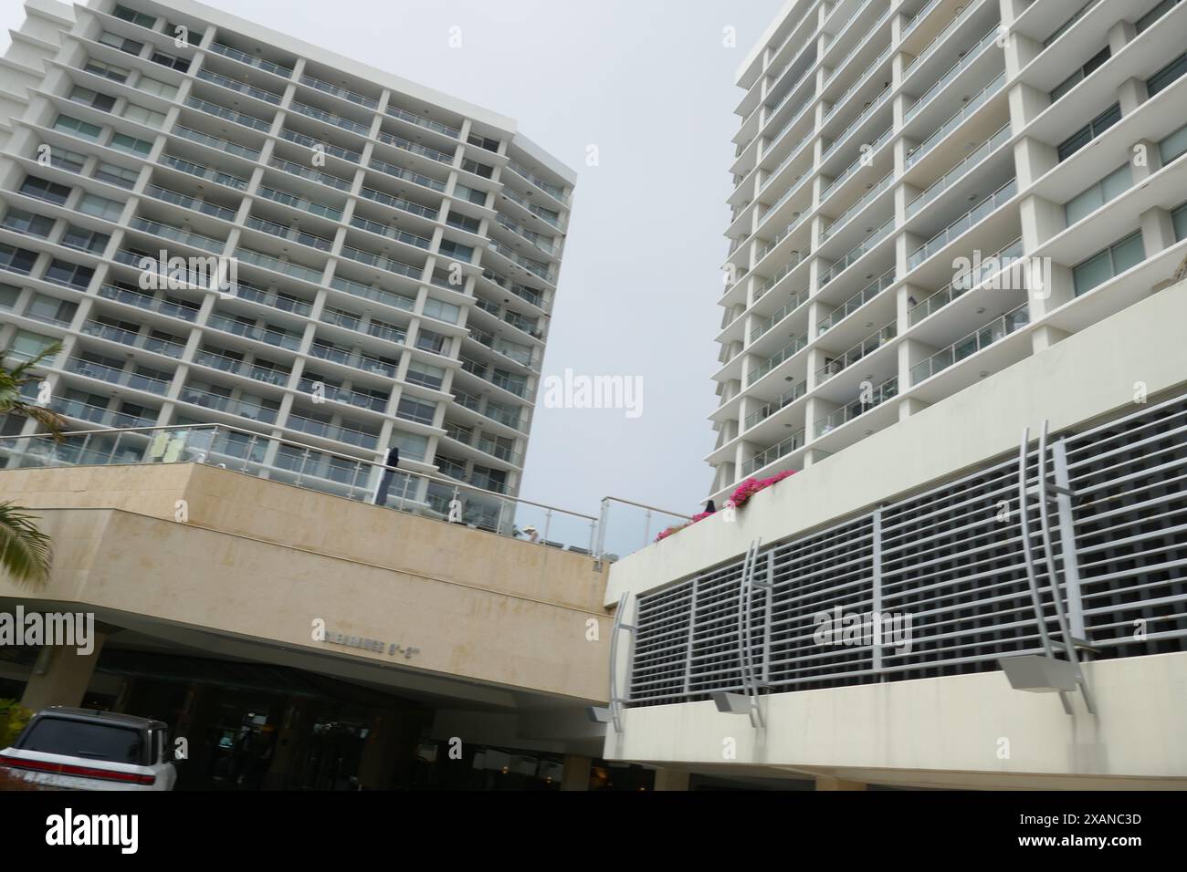 Santa Monica, Kalifornien, USA 5. Juni 2024 Sänger Nick Carter von den Backstreet Boys, ehemaliges Zuhause bei Ocean Towers an der 201 Ocean Avenue am 5. Juni 2024 in Santa Monica, Kalifornien, USA. Foto: Barry King/Alamy Stock Photo Stockfoto