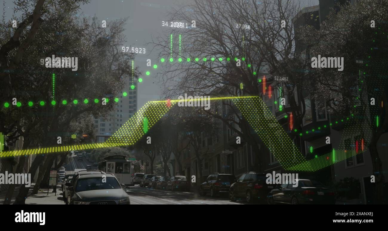 Abbildung von Liniendiagrammen mit Zahlen über der Straßenbahn, die sich auf der Straßenbahn bewegt, inmitten von Autos, die auf der Straße in der Stadt geparkt sind Stockfoto