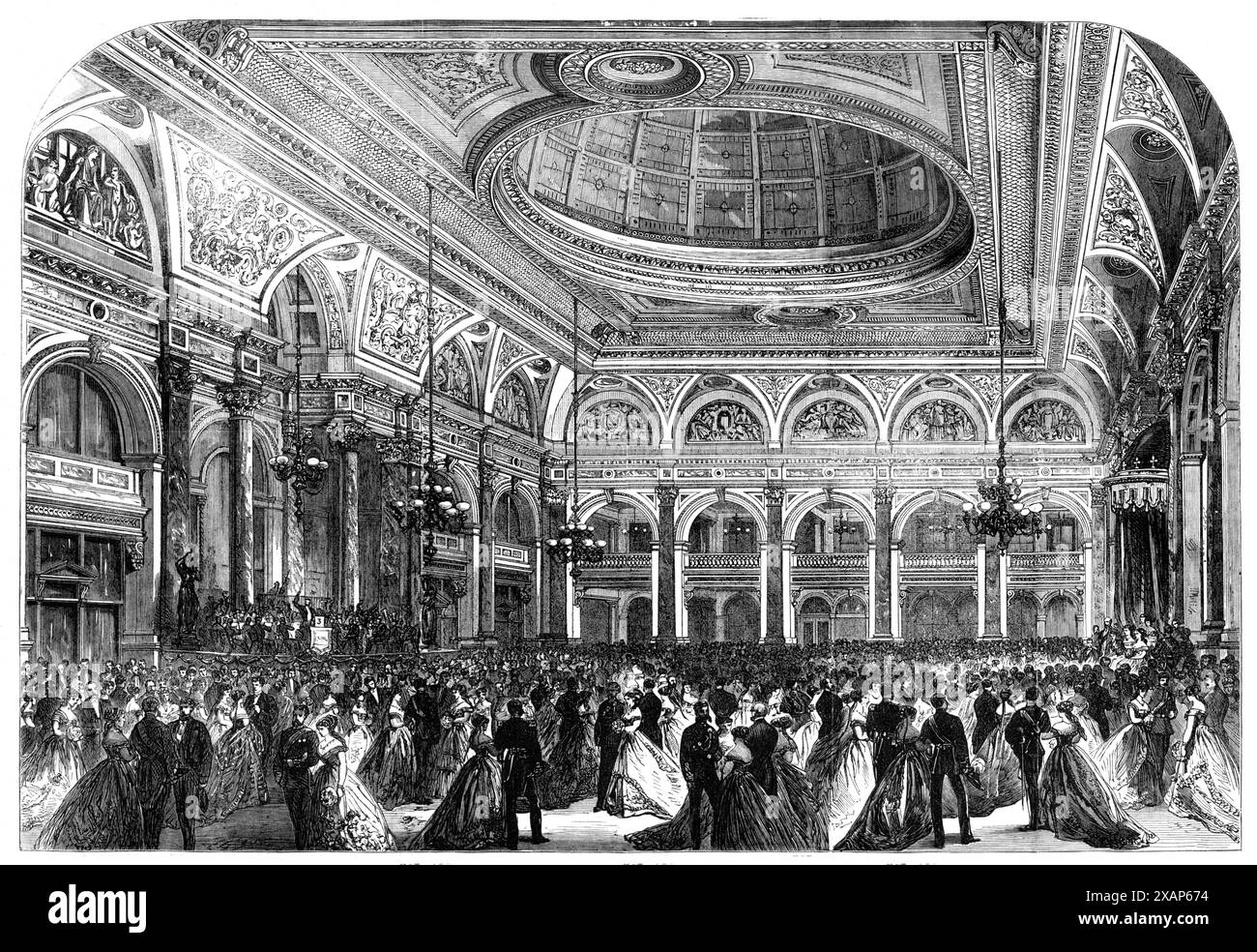 Großer Ball im Exchange News-Room, Liverpool, an Prinz und Prinzessin Christian und Prinz Arthur, 1868. Empfang im Rathaus vom Bürgermeister, Mr. Edward Whitley. „Der Raum ist groß, quadratisch, hoch und von einer wunderschönen Kuppel überragt, deren Wirkung, wenn sie beleuchtet wird, sehr gut ist... die königliche Party hat viel getanzt und den Ball erst halb zwei Uhr morgens verlassen. Als sie den Raum verließen, wurden Prinzessin Christian und Prinz Arthur begeistert bejubelt, ebenso wie die Gräfin von Derby. Prinzessin Christian trug ein weißes Satingewand, reich Stockfoto