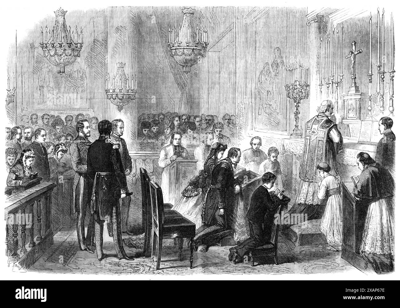 Große Messe in der Kapelle der Tuilerien [Palast, in Paris], 1869. In dieser Saison wurde etwas vom alten Zustand der Grand Monarque bei den musikalischen Massen wiederbelebt... normalerweise, wenn sie bei der Messe assistierten, würden Kaiser, Kaiserin und Prinz Imperial... Plätze am weiteren Ende der Galerie einnehmen... aber jetzt, wo die großen Massen gefeiert werden, die kürzlich eröffnet wurden, die kaiserliche Familie besetzt den Prie-dieu, der für sie auf dem Boden der Kapelle aufgestellt wurde, nur wenige Schritte vom Altar entfernt... der Kaiser ist in Militäruniform, die Kaiserin in einem Gewand à Traine [d. h. ein Kleid mit Zug] Stockfoto