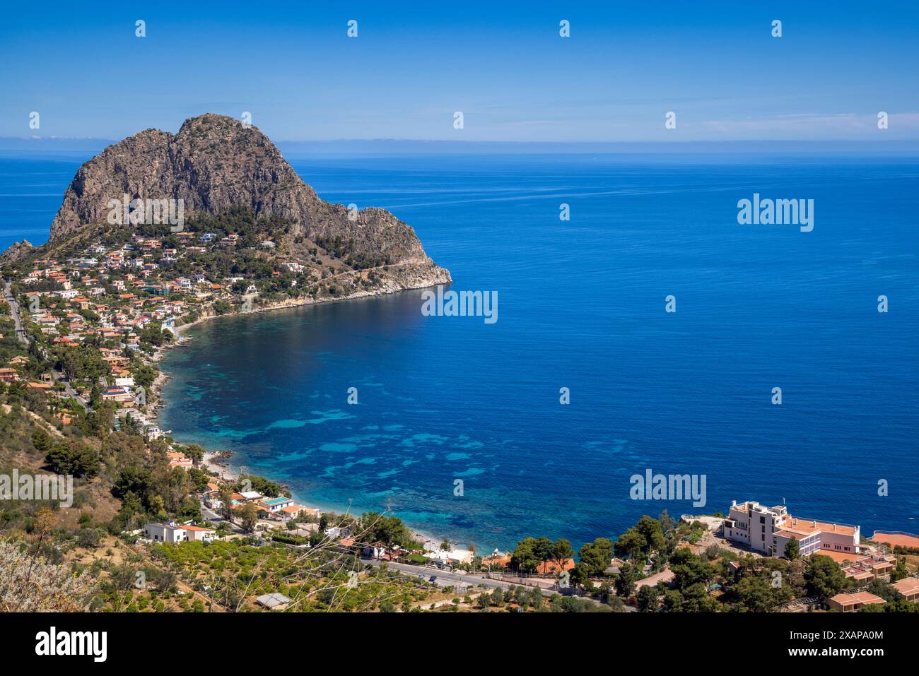 Capo Zafferano, an der nördlichen sizilianischen Küste, von der archäologischen Stätte Soluntum, Sizilien, Italien Stockfoto